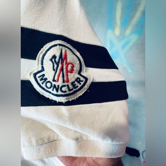 Vintage Moncler Polo Shirt - size XL - Short Sleeve - White - Black Trim - Y2K - Picture 4 of 9
